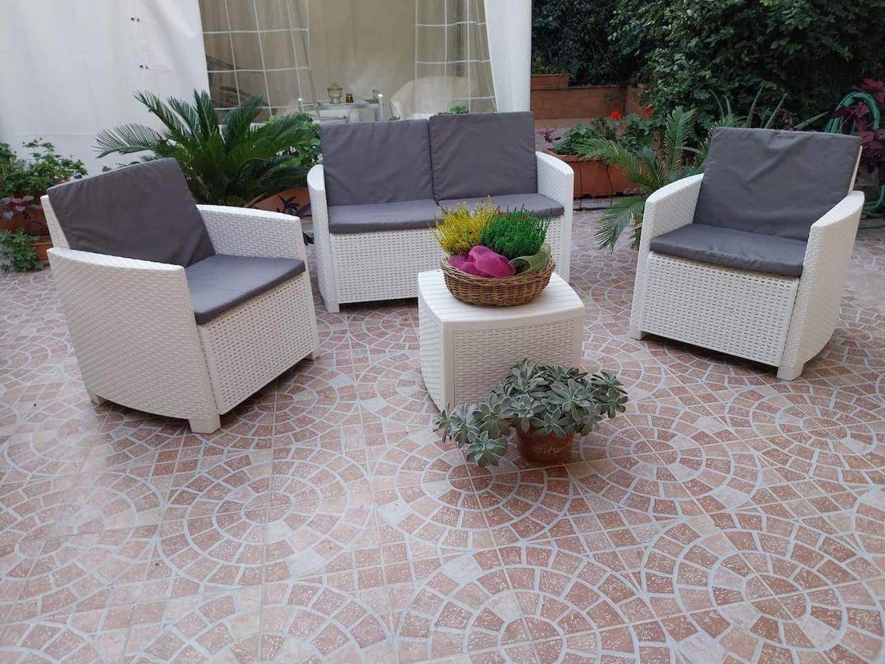 Il Giardino Di Marimar Apartman Kültér fotó
